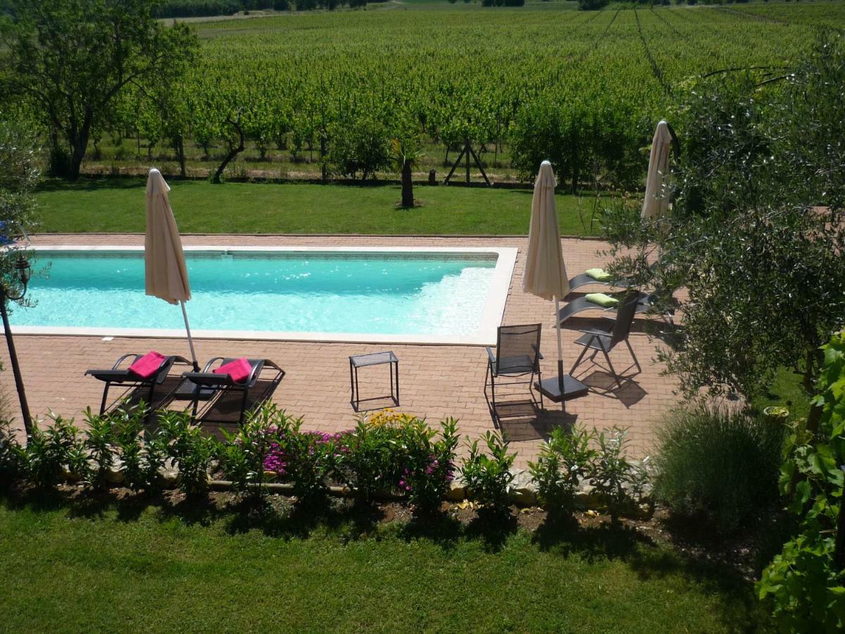 Au Mas Du Soleil Bed & Breakfast Senouillac Exterior photo